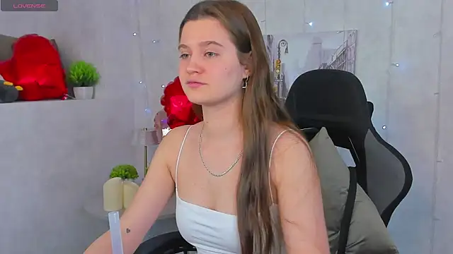 Renesmy Black online show from March 18, 12:03 am