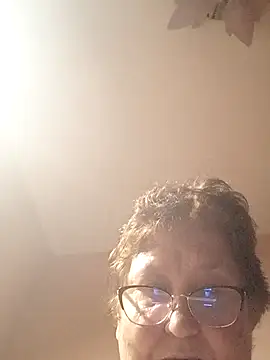 Snapshot of Katherine735 chatting on May 27, 11:56 pm Katherine735 online show from May 27, 11:56 pm