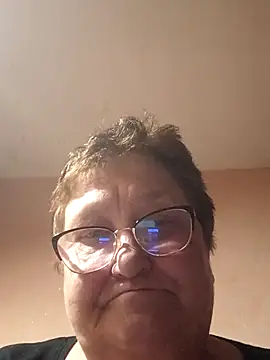 Katherine735 online show from March 31, 10:45 pm