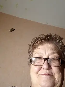 Katherine735 online show from December 17, 5:40 pm