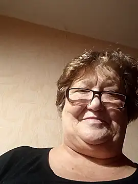 Katherine735 online show from October 16, 10:29 pm