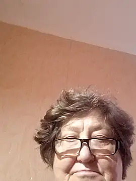 Katherine735 online show from November 15, 6:17 am