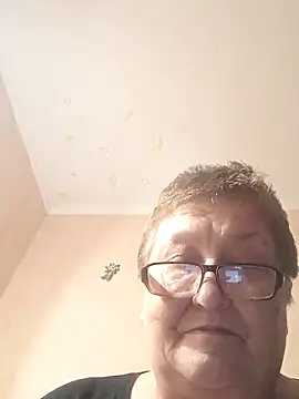 Katherine735 online show from February 18, 11:45 pm