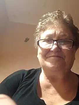 Katherine735 online show from December 4, 8:08 pm