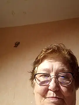 Snapshot of Katherine735 chatting on June 11, 9:01 pm Katherine735 online show from June 11, 9:01 pm