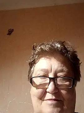 Katherine735 online show from November 28, 7:14 pm