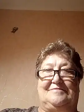 Katherine735 online show from November 29, 9:37 pm