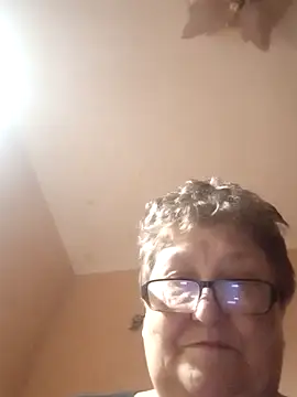 Katherine735 online show from November 18, 9:29 pm