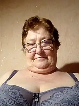 Snapshot of Katherine735 chatting on June 9, 7:59 pm Katherine735 online show from June 9, 7:59 pm