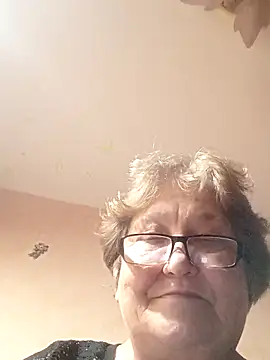 Katherine735 online show from October 26, 1:44 pm