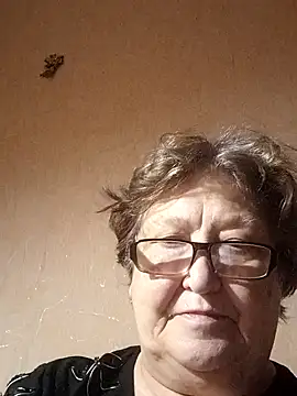 Katherine735 online show from November 16, 8:35 pm