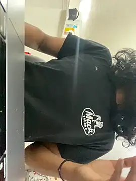 PrinceHeemi online show from March 6, 12:05 am