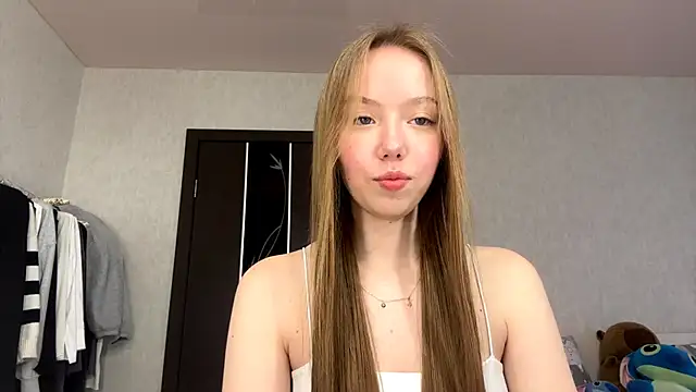 AntoniaMoravick online show from November 10, 10:20 am