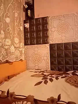 Snapshot of lorina202 chatting on February 23, 10:21 pm lorina202 online show from February 23, 10:21 pm