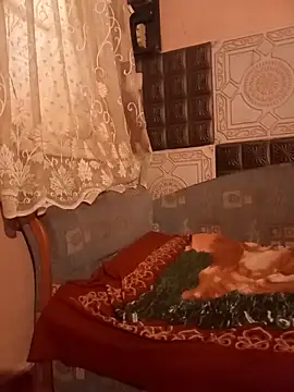 Snapshot of lorina202 chatting on January 18, 12:52 pm lorina202 online show from January 18, 12:52 pm