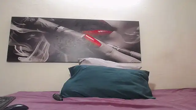 Kelly-001 online show from February 26, 2:44 am