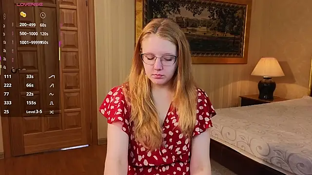 AlinaAldrete online show from November 18, 5:00 am