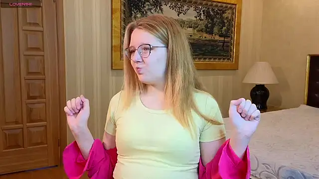 AlinaAldrete online show from November 16, 4:06 am