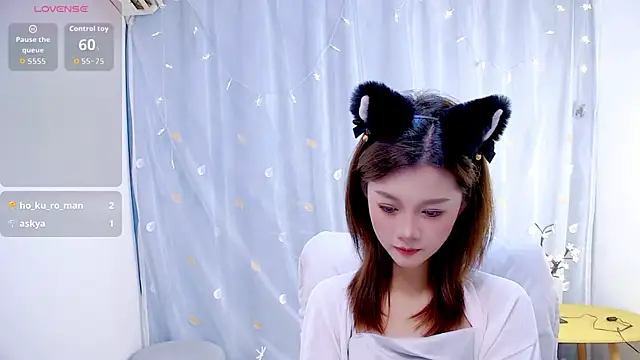 niannian6373 online show from October 21, 1:32 pm