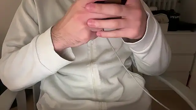 Snapshot of matrixx_9 chatting on November 5, 8:56 pm matrixx 9 online show from November 5, 8:56 pm