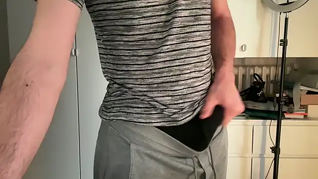 matrixx 9 online show from February 8, 4:37 pm