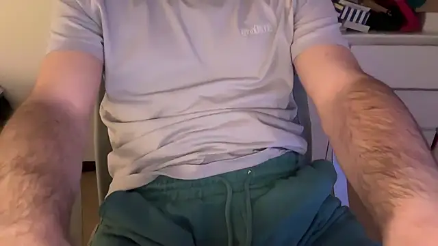 Snapshot of matrixx_9 chatting on December 17, 8:25 pm matrixx 9 online show from December 17, 8:25 pm