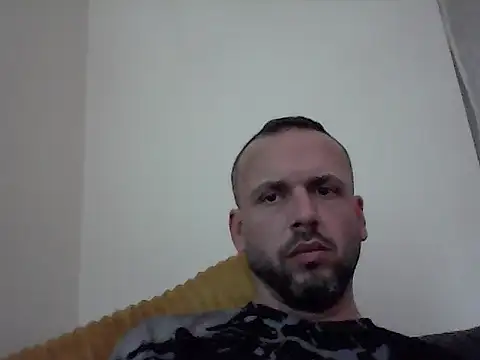 Snapshot of Mike_3789 chatting on October 9, 5:46 pm Mike 3789 online show from October 9, 5:46 pm