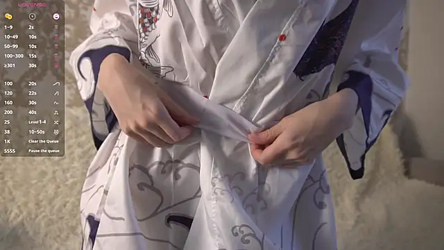 summer flame online show from October 28, 9:19 am