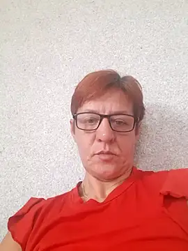 Snapshot of MiaSunni2334 chatting on October 15, 8:44 am MiaSunni2334 online show from October 15, 8:44 am