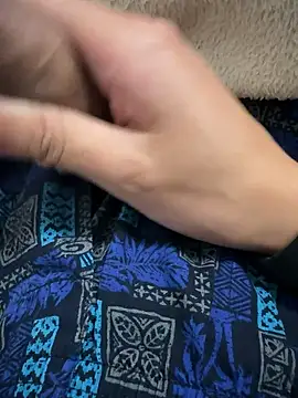 haruki 18old online show from December 17, 1:38 pm