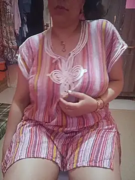 sondimila online show from May 20, 5:43 pm