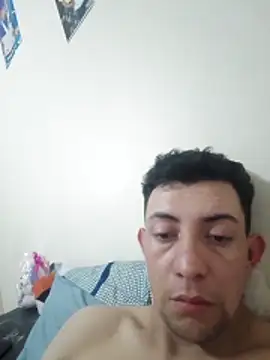 Snapshot of juniorcam10 chatting on October 25, 5:57 pm juniorcam10 online show from October 25, 5:57 pm