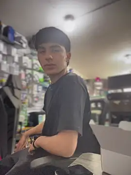 HarmonicOdour online show from November 4, 1:48 pm