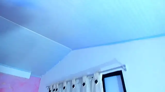 Dakota evans18 online show from November 14, 2:37 am