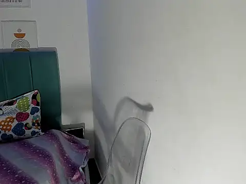 Dakota evans18 online show from November 10, 1:32 am