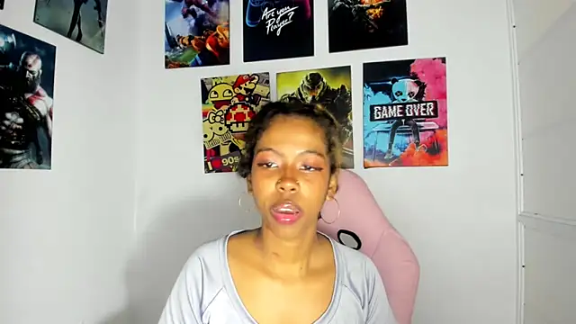 Dakota evans18 online show from October 19, 5:10 am