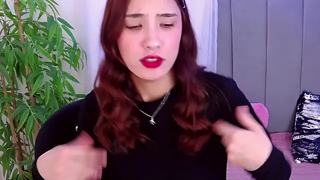 ArielLoove online show from December 21, 1:24 pm