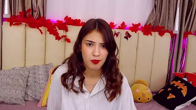 ArielLoove online show from November 1, 8:30 am