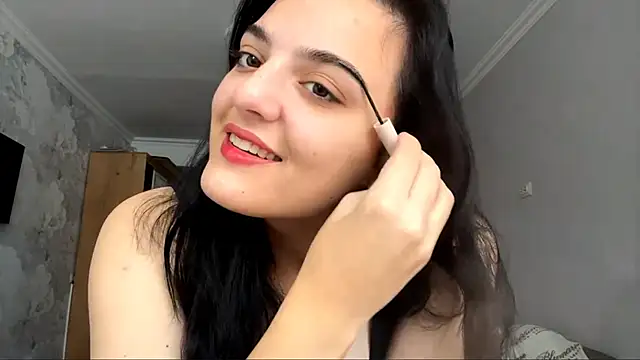 Snapshot of Babis_girlsss chatting on November 4, 9:02 am Babis girlsss online show from November 4, 9:02 am