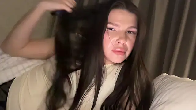 Seysolia online show from April 17, 10:23 pm