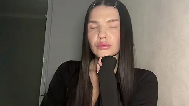 Seysolia online show from March 12, 9:41 pm