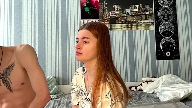 EmiliaCouple online show from March 14, 10:21 am