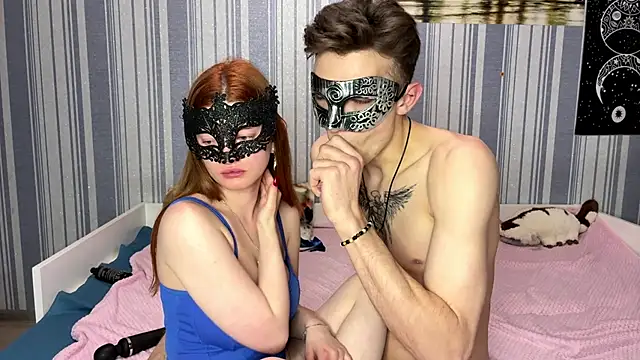 EmiliaCouple online show from January 11, 2:24 pm