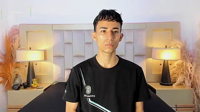 Zahir Ashar online show from April 21, 11:39 am