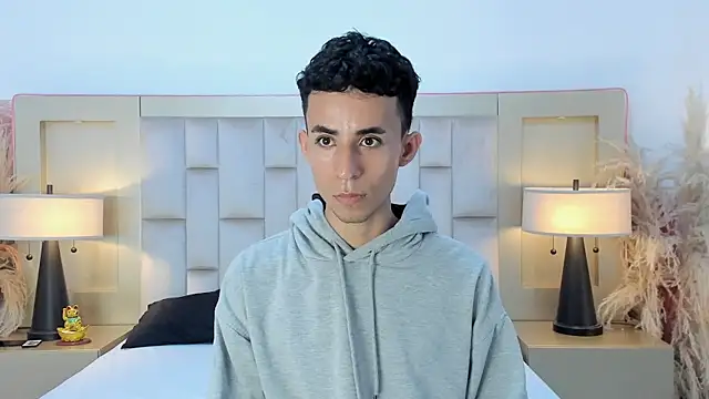 Zahir Ashar online show from April 15, 12:05 am