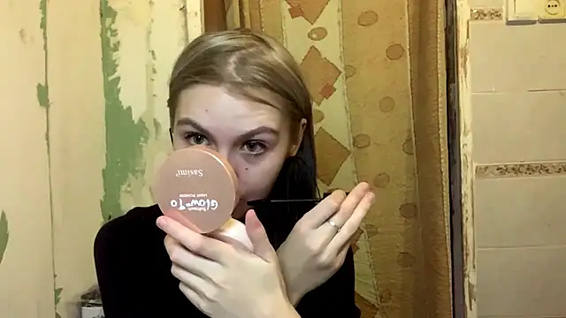 ArianeBhayani online show from October 23, 9:13 pm