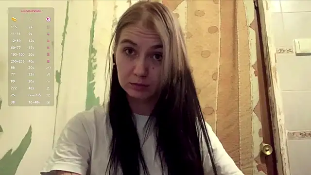 Snapshot of ArianeBhayani chatting on October 11, 10:11 pm ArianeBhayani online show from October 11, 10:11 pm