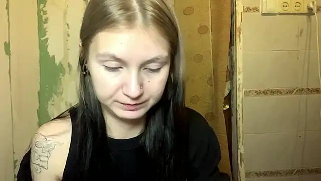 ArianeBhayani online show from November 5, 8:56 pm