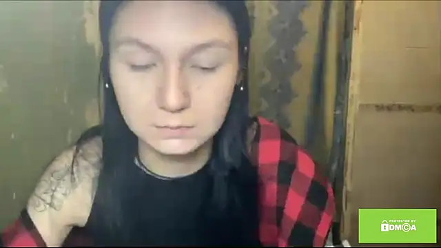 ArianeBhayani online show from November 28, 9:15 pm