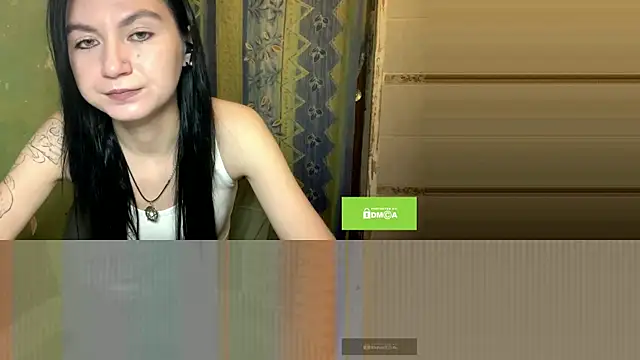 ArianeBhayani online show from December 1, 9:15 pm